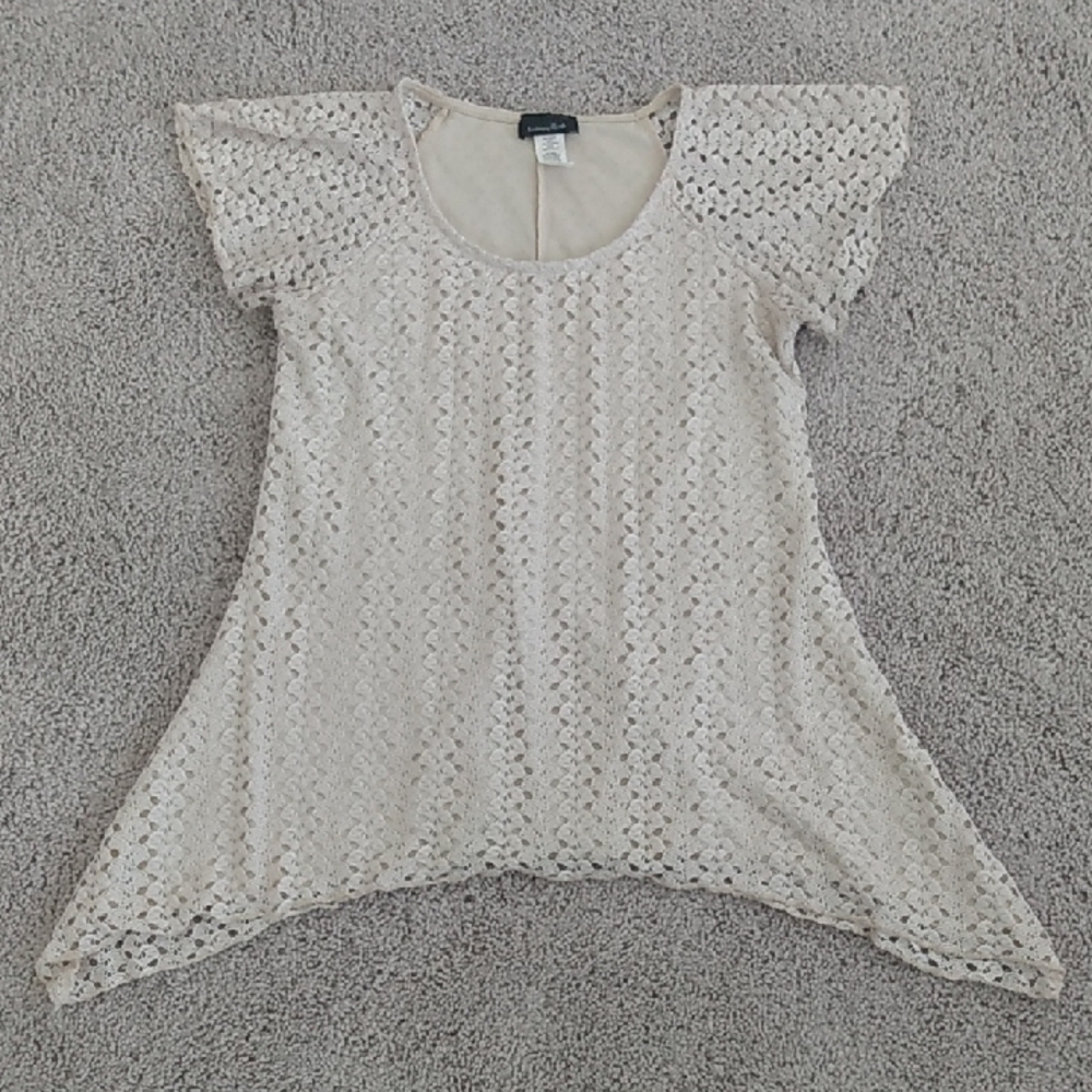 Charlotte Russe Cream Lace Short Sleeve Top